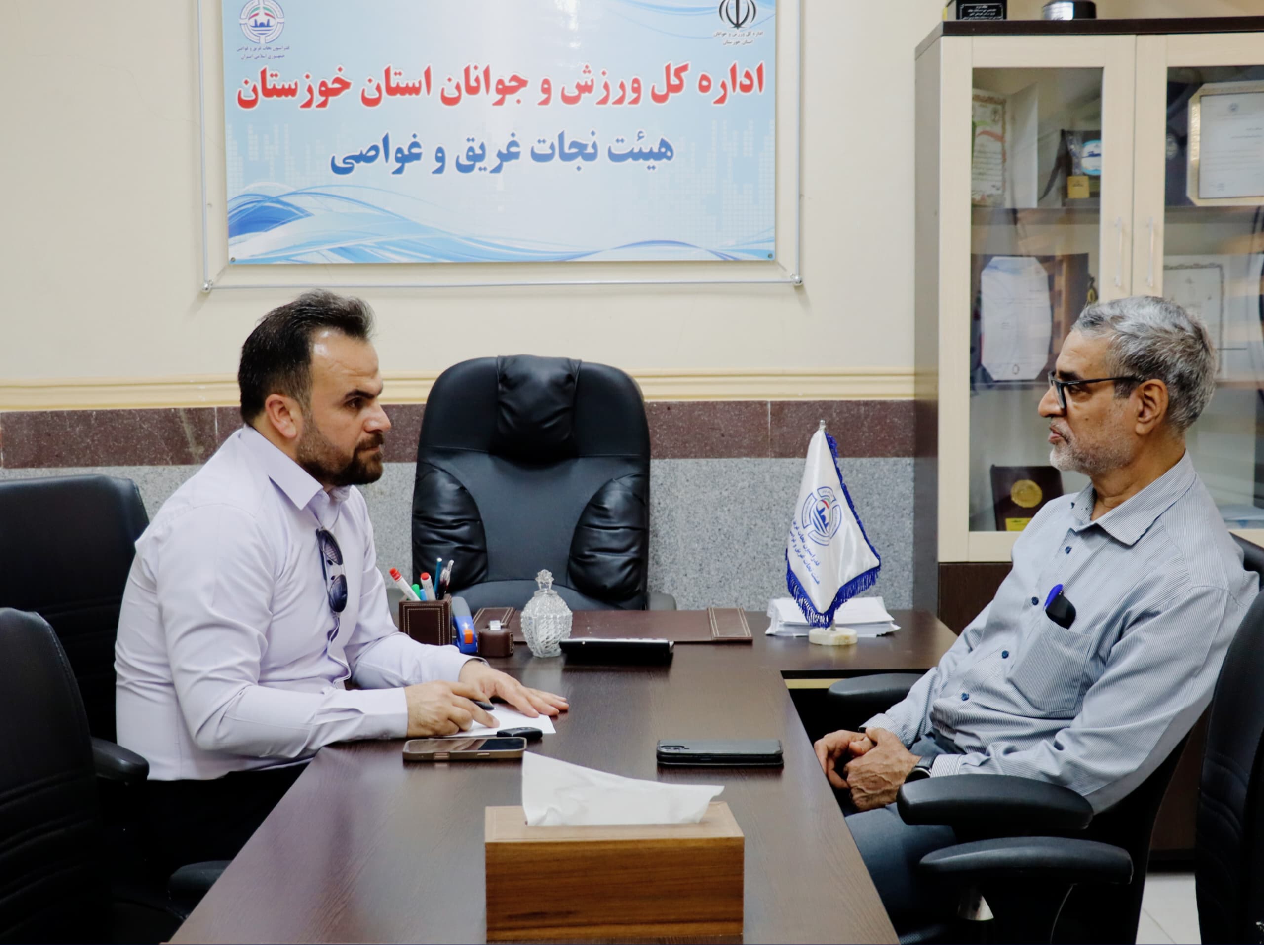 تفاهم‌نامه همکاری هیات قایقرانی و هیات نجات غریق و غواصی خوزستان در جهت ساماندهی قایقرانان رودخانه‌های استان